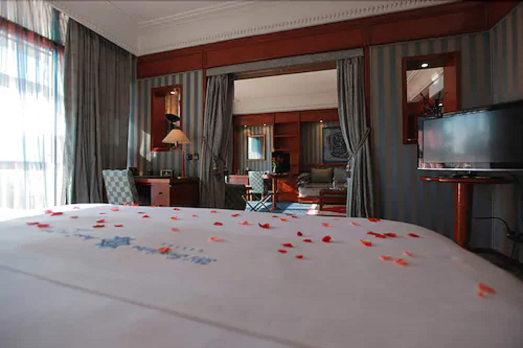 Hotel Transatlantique Meknès Exterior foto